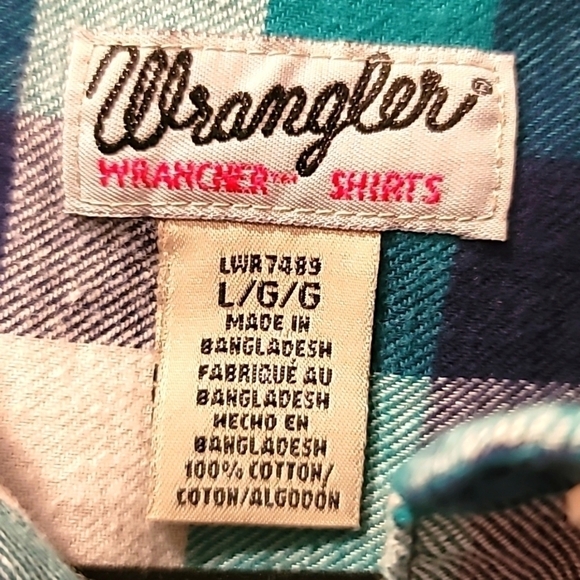Wrangler Flannel Shirt - Picture 6 of 7